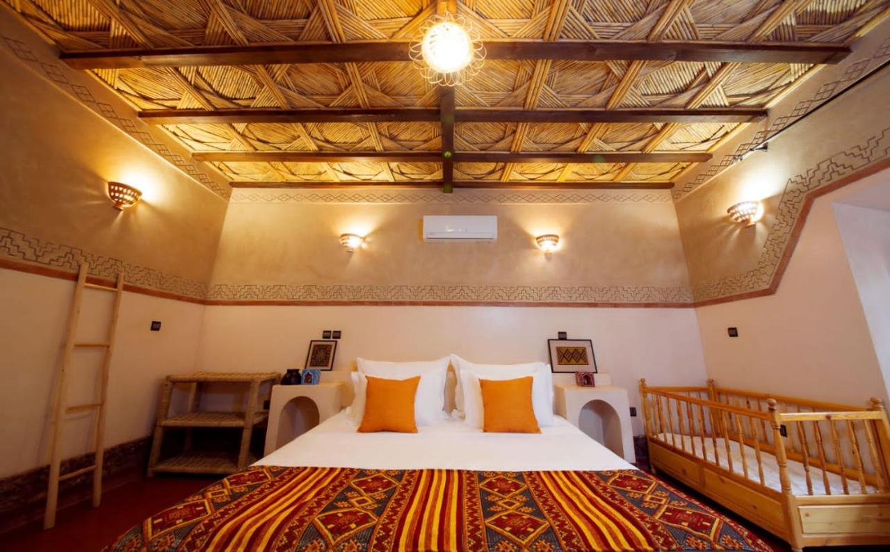 Ecolodge l'île de Ouarzazate Tarmigt Exterior foto