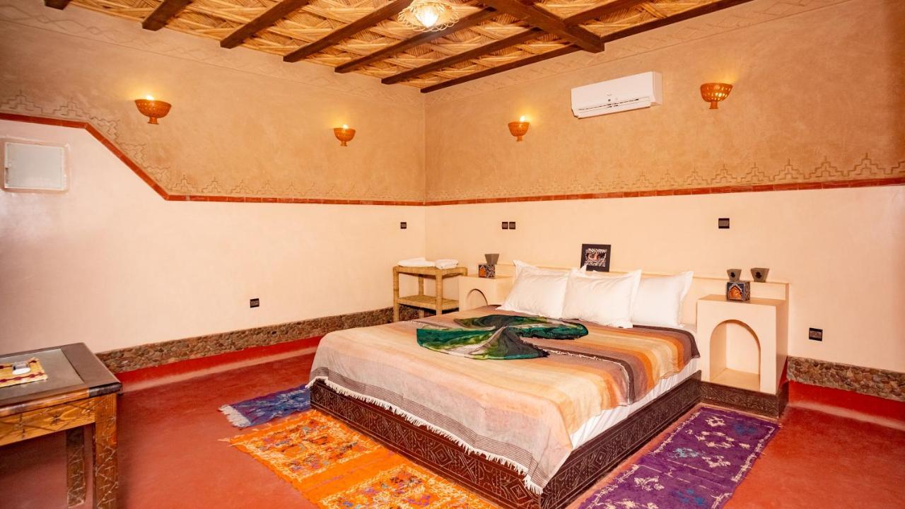 Ecolodge l'île de Ouarzazate Tarmigt Exterior foto