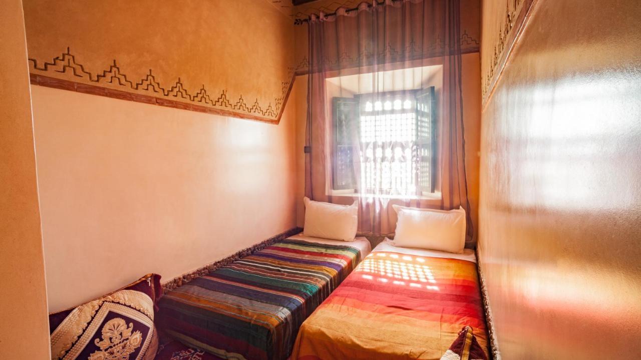 Ecolodge l'île de Ouarzazate Tarmigt Exterior foto